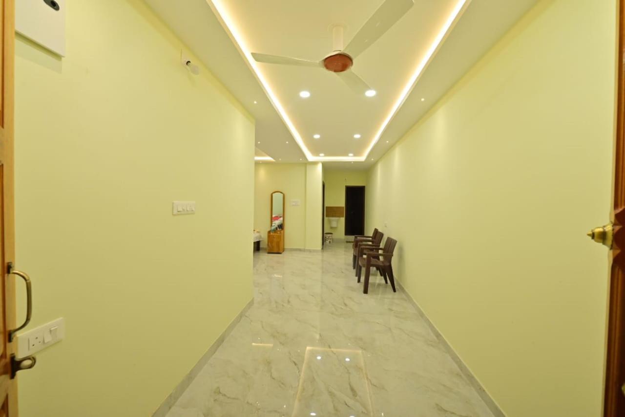 Gokula Homestay Subrahmanya Bagian luar foto